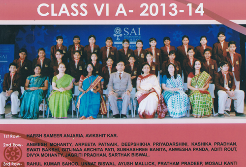 student photograph alumni reunion classmates in Chennai